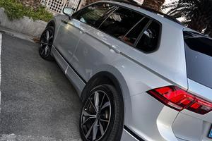 Tiguan r-line 2.0 TDI 200 CV dsg 4 motion del 2023