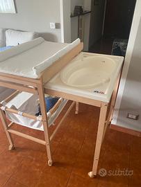 Fasciatoio con la vasca