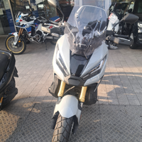 Honda XADV 750 2023 permuta garanzia finanziamento