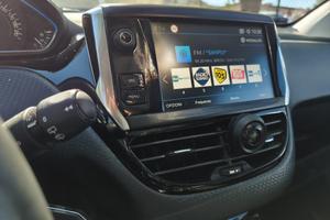Peugeot 2008 Allure Puretech 1.2 