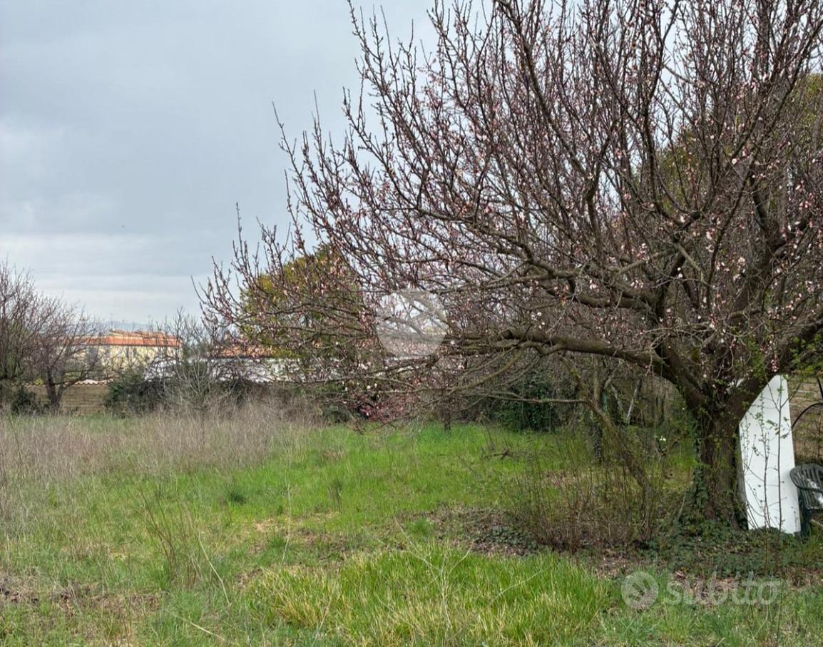 TER. RESIDENZIALE A ROMA - Vista 4