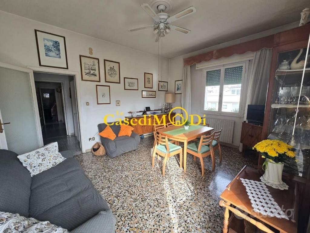 Apartment in Livorno, Consiglio di Zona 6 - Altro