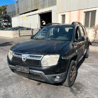 DACIA DUSTER - 1.5 DCI (2011) SOLO PER RICAMBI