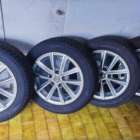 Cerchi e pneumatici Renault