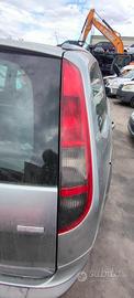 FORD FOCUS SW 2006 STOP POSTERIORE SX/DX