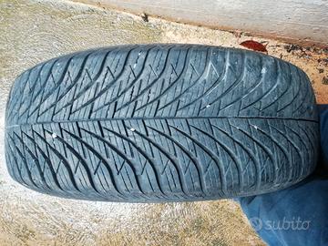 N° 2  pneumatici invernali 195/65 R 15