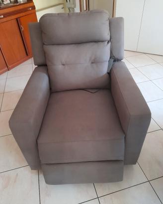 poltrona reclinabile automatica