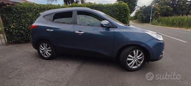 Hyundai IX35 4WD super accessoriata