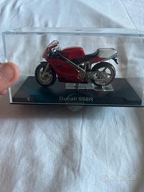 Modellino Moto Stradale Ducati 998R - Scala 1:24