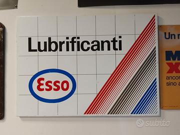 insegna esso
