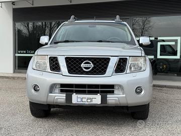 Nissan Navara 2.5 dCi 190CV 4 porte Double Cab Spo