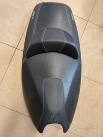 SELLA ORIGINALE KYMCO USATO AK 550