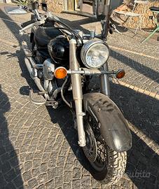Yamaha XVS 650 DragStar Classic