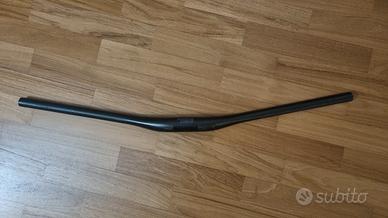 manubrio santa cruz in carbonio