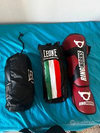 Kit/lotto kickboxing - parastinchi e guantoni