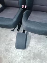 Tapezeria audi q5 anno 2010