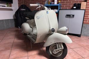 Vespa VN2T del 1956