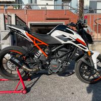 Ktm duke 125 anno 2018