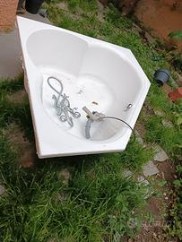 vasca da bagno angolare 100€