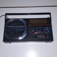 Radio AM/ FM marca International, ritiro a domicil