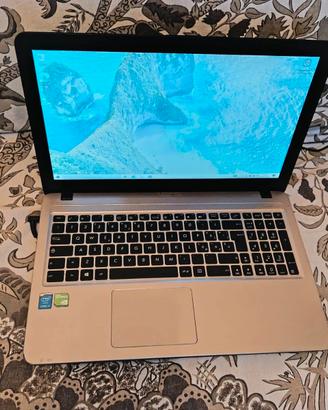 ASUS Vivobook F540LJ i3-5005U 256GB SSD 8GB