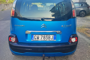 Citroen C3 Picasso. 1.4 benzina. Anno 2011