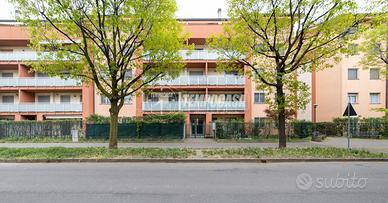 TRILOCALE CON GIARDINO PRIVATO A DUE PASSI DA MM2