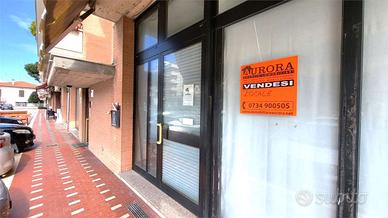 Negozio a Porto Sant'Elpidio