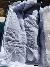 Macassino blu con nappine