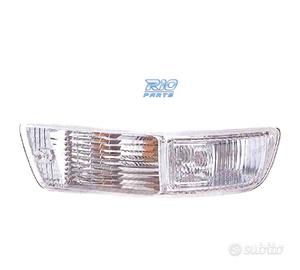FANALE DESTRO PER TOYOTA RAV-4 97-00