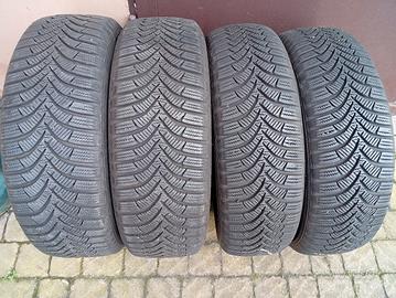 Gomme Smart 453 r 15 