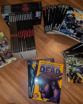 Collezione fumetti The walking dead num. da 1 a 33