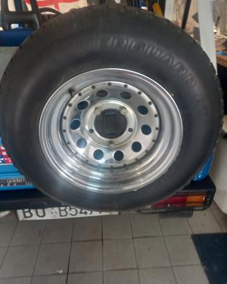 veo cerchi cromati per SUZUKI SAMURAI