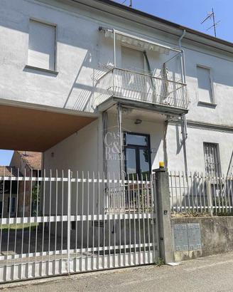 Rif.9338RV52053| bifamiliare codevilla