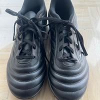 Scarpe calcio/calcetto nuove 39 e 1/3 ( us 6.5)