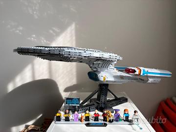 Lego 10356 Star Trek U.S.S. Enterprise NCC-1701-D