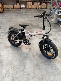 Bici elettrica pieghevole