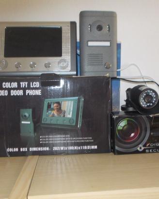 Videocitofono 7” con telecamera mai usato.