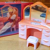 Mobile specchiera vintage anni '90 di Barbie