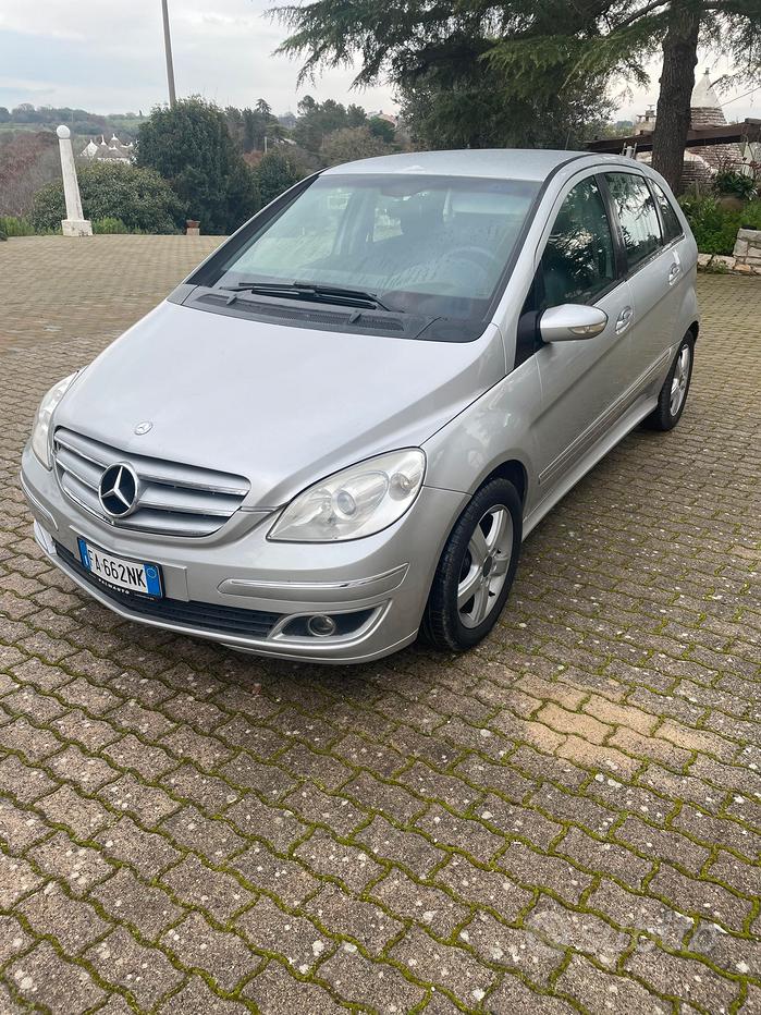 MERCEDES Classe B (T245)