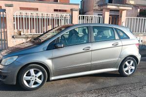 Mercedes Classe b