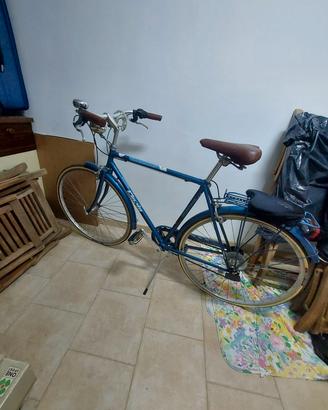 BICICLETTA "CODORINO CINZIA"