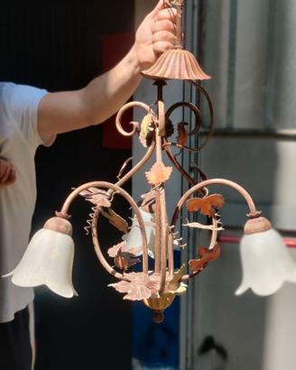 Lampadario con applique classico in ferro battuto 