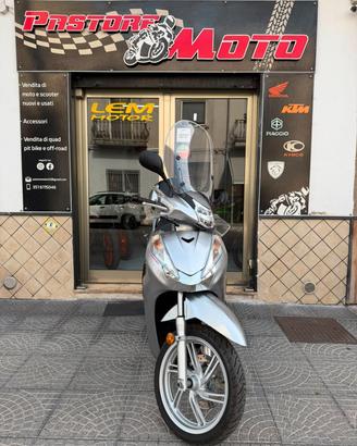 Honda SH 300 Sport ABS