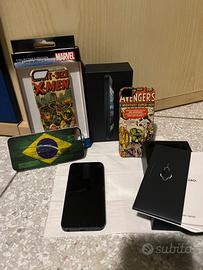 iPhone 5 16 GB + Cover Marvel/Brasile