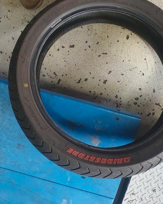 gomma anteriore moto