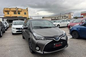 TOYOTA Yaris 1.5 Hybrid 5 porte Trend "Platinum