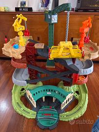THOMAS & FRIEND TRAINS & CRANES SUPER TOWER
