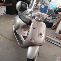 Piaggio Vespa 125 ET4 - 2000