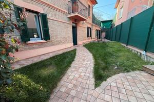 C erchi una casa indipendente pronta da abitare?